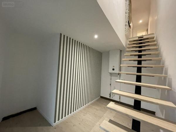 Appartement à louer à Cossé-le-Vivien en Mayenne (53230), ref : 53032-L330