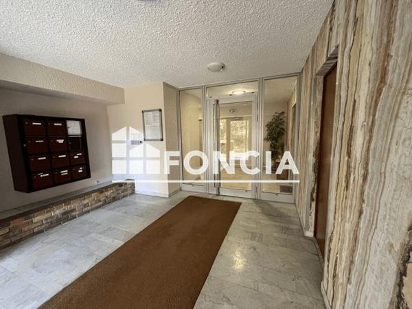 Location Appartement 4 pièces 92.55 m² - 55-59 RUE GABRIEL PERI Chartres 28000