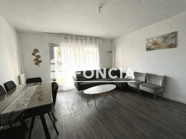 Location Appartement 4 pièces 92.55 m² - 55-59 RUE GABRIEL PERI Chartres 28000