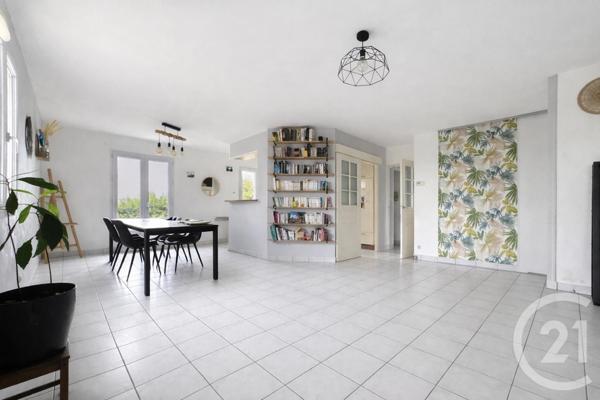 Maison à vendre  6 pièces - 138 m2 MONTREVAULT SUR EVRE - 49