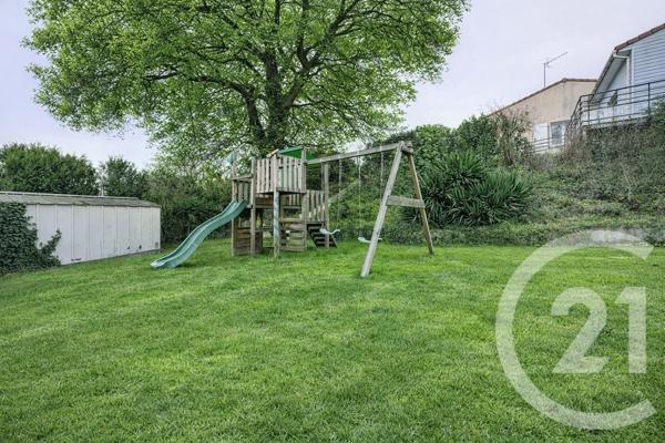 Maison à vendre  6 pièces - 138 m2 MONTREVAULT SUR EVRE - 49