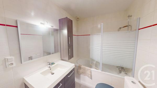 Appartement F2 à vendre  2 pièces - 52,84 m2 MOUTHE - 25