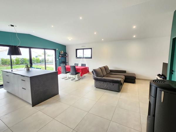 Maison Sainte Foy 4 pièce(s) - 111 m²