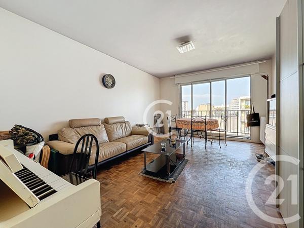 Appartement F2 à vendre  2 pièces - 56,19 m2 MONTREUIL - 93