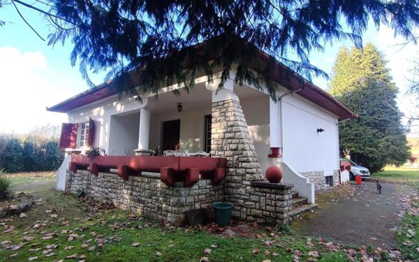 Maison à vendre    3 pièces •  Peyrehorade