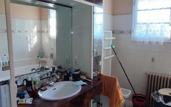 Maison à vendre    3 pièces •  Peyrehorade