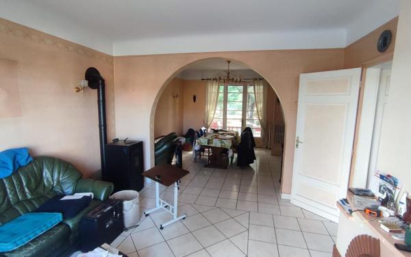 Maison à vendre    3 pièces •  Peyrehorade