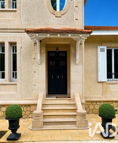 Maison à vendre 7 pièces 215 m² Gradignan