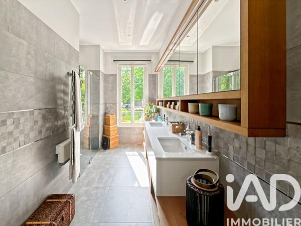Maison à vendre 7 pièces 215 m² Gradignan