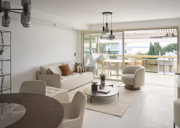 Cannes - Palm Beach : 4P rénové vue mer et piscine
