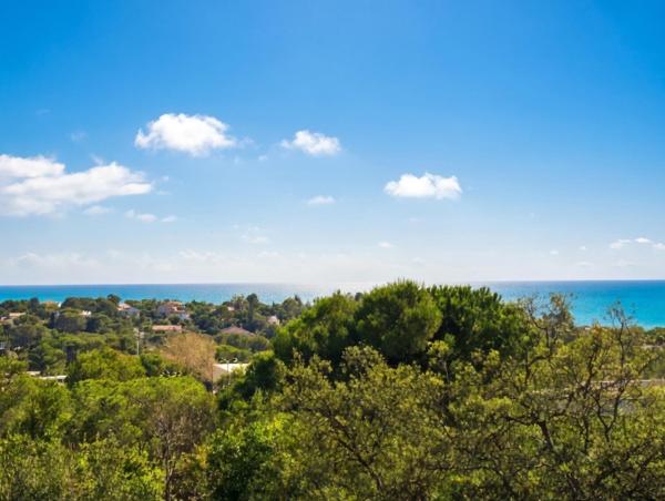 Saint-Raphaël – Superbe 2P dernier étage – Terrasse 21 m² plein sud – Résidence standing piscine – Garage