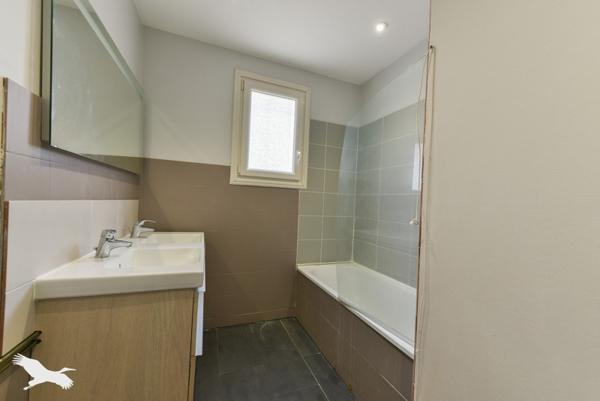 Maison à vendre 189 792 € Contres 5 p 112 m² DPE D