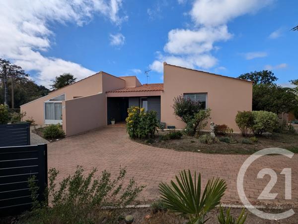 Maison à vendre  7 pièces - 173 m 2   BEAUVOIR SUR MER  - 85