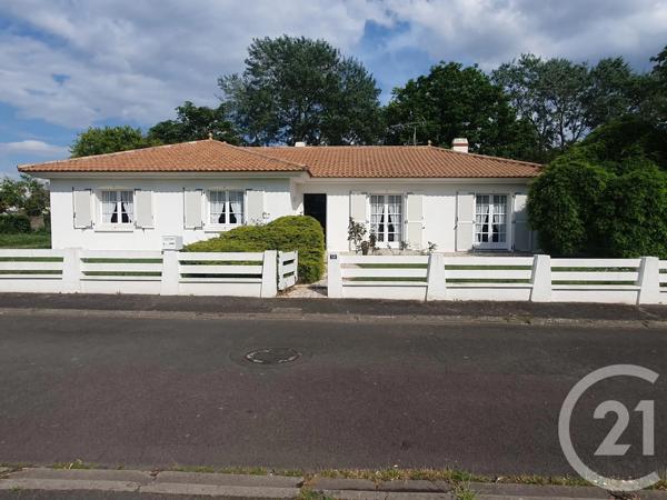Maison à vendre  7 pièces - 173 m 2   BEAUVOIR SUR MER  - 85