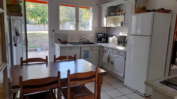 MAISON 4 CHAMBRES SUR SOUS SOL