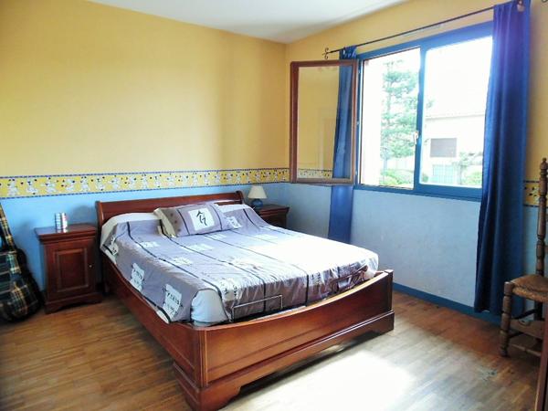 MAISON 4 CHAMBRES SUR SOUS SOL