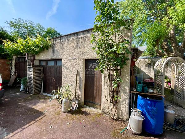 Maison Conflans Sainte Honorine 7 pièce(s) 242 m2 549 900 € **  - Référence  8304