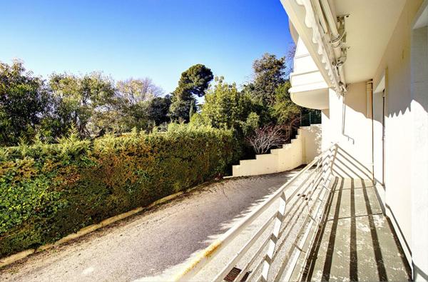 Cannes Montfleury - Appartement 2 pièces avec vue sur parc arboré