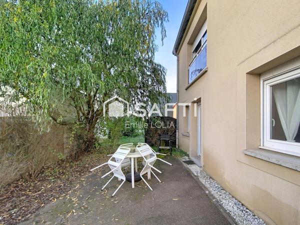 Charmant appartement RDC, 1 chambre, terrasse et parkings