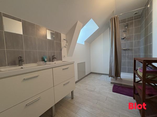 Maison 8 pièce(s)
