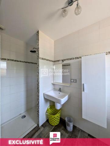 Maison Nercillac 9 pièce(s) 222 m2 ref 427340 CRIT