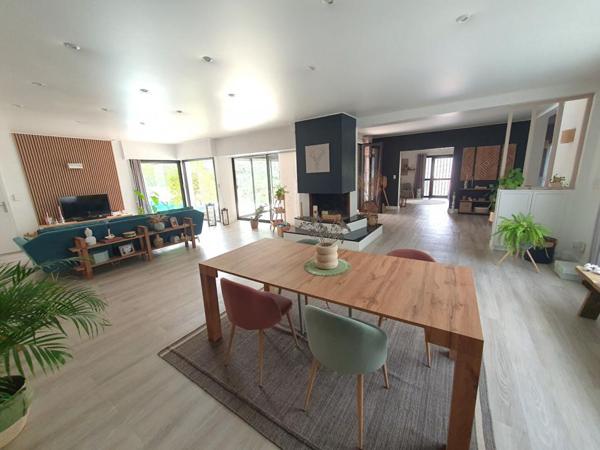 Maison Saint Florent Sur Cher 8 pièce(s) 265 m2