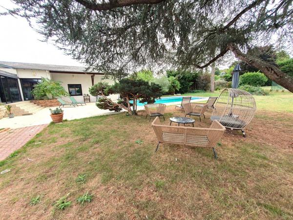 Maison Saint Florent Sur Cher 8 pièce(s) 265 m2