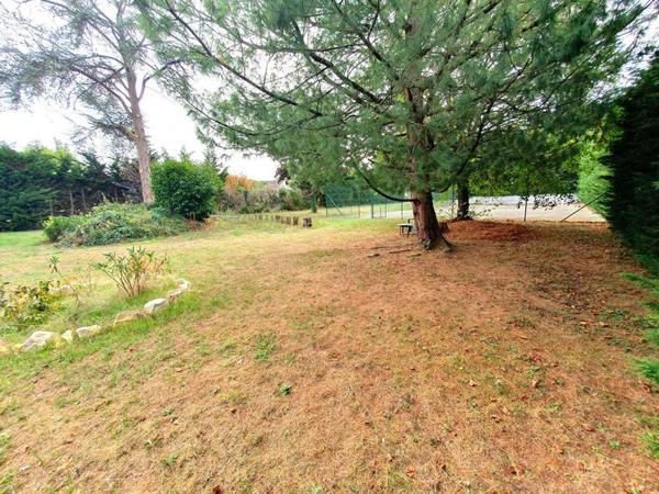 Maison Saint Florent Sur Cher 8 pièce(s) 265 m2