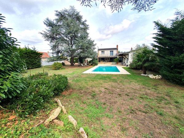 Maison Saint Florent Sur Cher 8 pièce(s) 265 m2