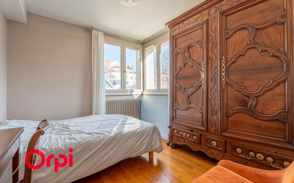 Appartement à vendre    4 pièces • 80 m2 Lyon 6