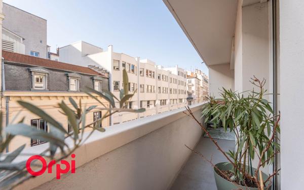 Appartement à vendre    4 pièces • 80 m2 Lyon 6