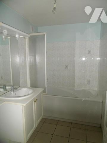 EU, rue charles Morin : appartement de 2 pièces 