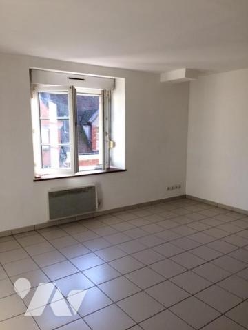 EU, rue charles Morin : appartement de 2 pièces 