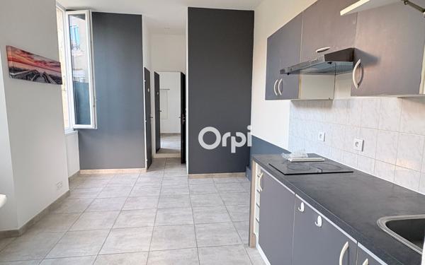 Maison à vendre    2 pièces •  Marennes