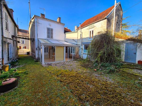 Maison à vendre à Essoyes dans l'Aube (10360), ref : 10043-377