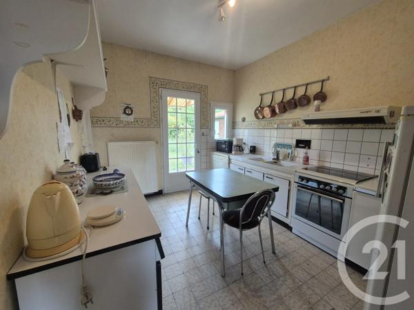 Maison à vendre  6 pièces - 112 m 2   ALBERT  - 80