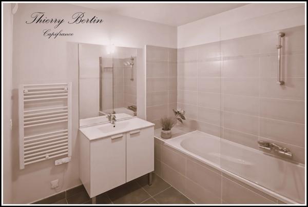 Appartement à vendre 2 pièces FREJUS (83)