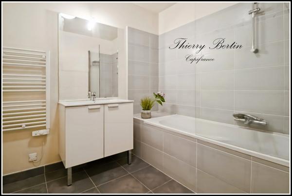 Appartement à vendre 2 pièces FREJUS (83)