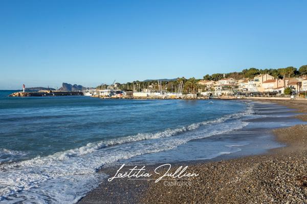 EXCLUSIVITÉ – Appartement T1 rénové avec terrasse et parking – Très au calme, à 5min à pied de la plage – Secteur Carré d’Or des Lecques