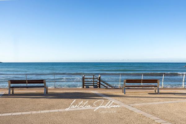 EXCLUSIVITÉ – Appartement T1 rénové avec terrasse et parking – Très au calme, à 5min à pied de la plage – Secteur Carré d’Or des Lecques