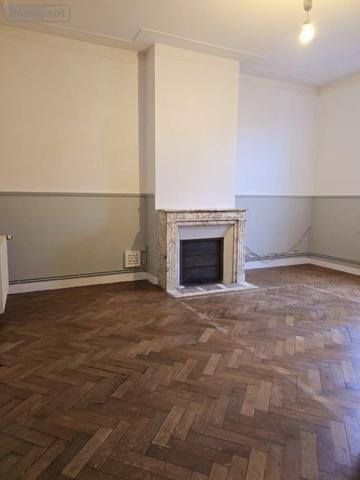 Fonds et/ou murs commerciaux à vendre à Pont-Audemer dans l'Eure (27500), ref : 065/320   
Centre ville