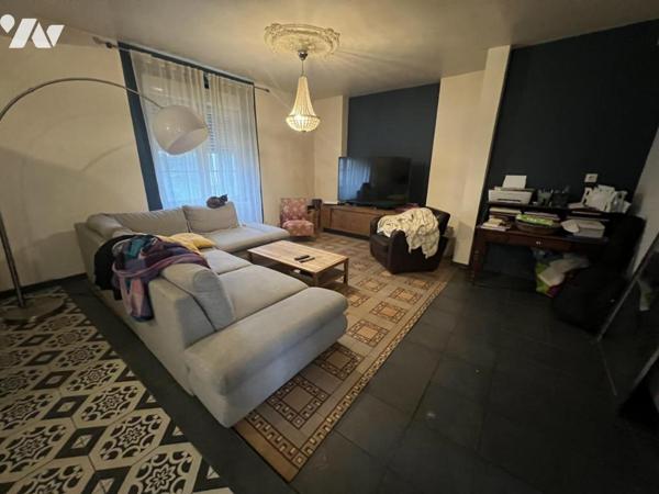 Maison d'habitation à rénover partiellement