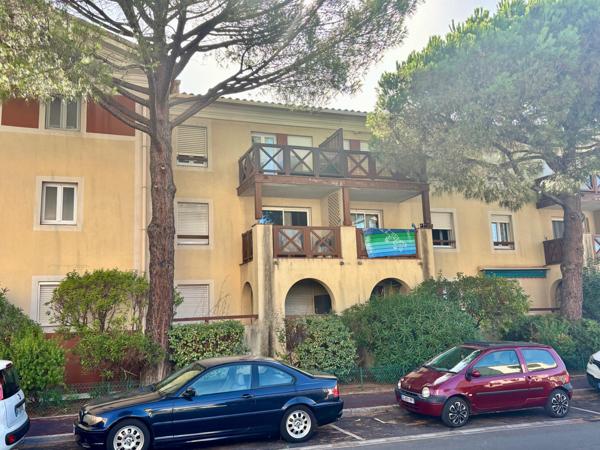 Au coeur de Port fréjus-T2 de 30m²