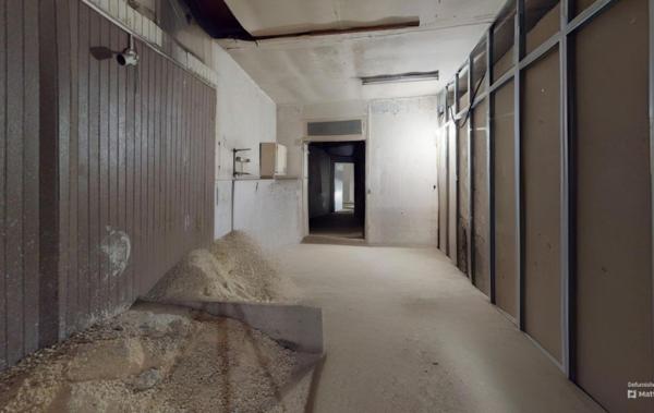 Vente Immeuble avec cour et local commercial rdc à rénover Saint-ambroix   