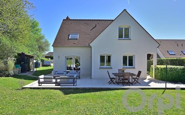 Maison à vendre    6 pièces • 167 m2 Varennes-Jarcy