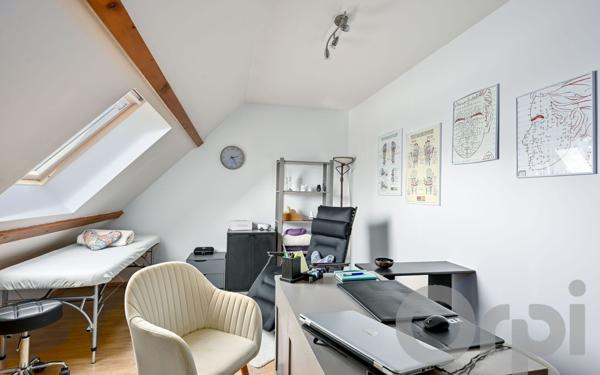 Maison à vendre    6 pièces • 167 m2 Varennes-Jarcy
