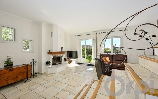 Maison à vendre    6 pièces • 167 m2 Varennes-Jarcy