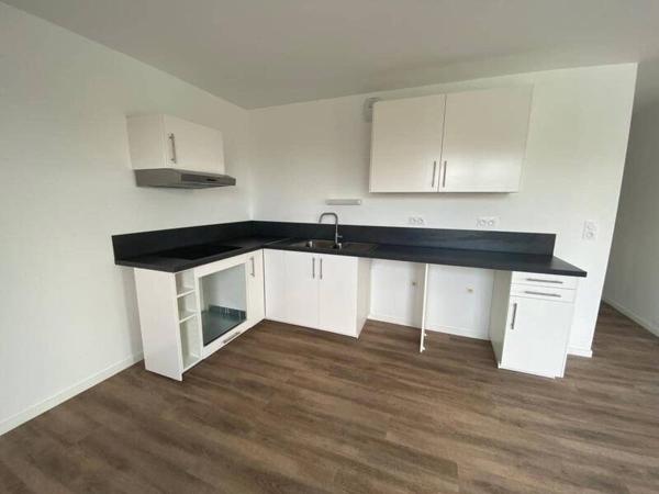 Appartement 4 pièces                                        - 44800 Saint-Herblain Réf : 12303
