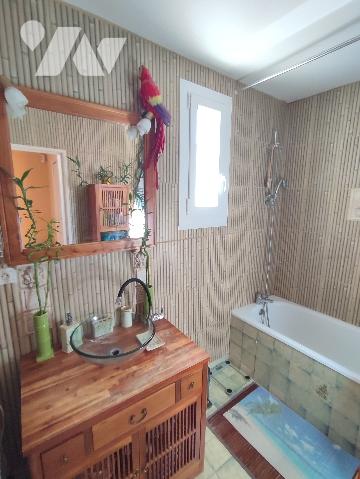 Maison 3 chambres avec garage et piscine