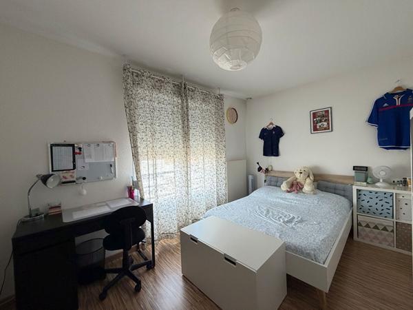 Maison 6 pièce(s) 109.96 m2 avec jardin et garage - ESSEY LES NANCY